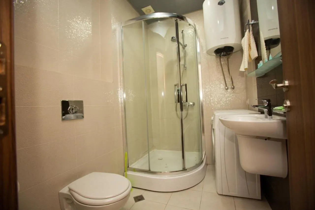 Batumi Royal Apartments 0*,