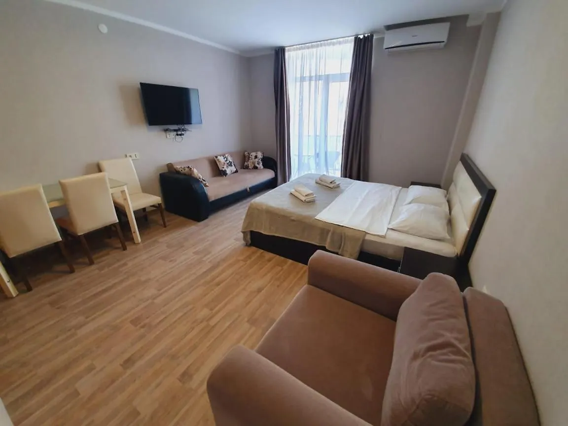 Batumi Royal Apartments 0*,